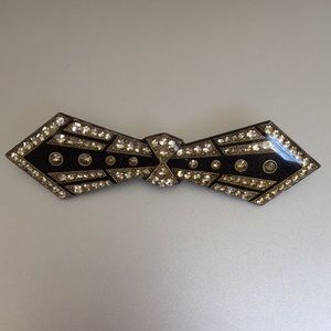 Art deco brooch, onyx, crystals set in silver